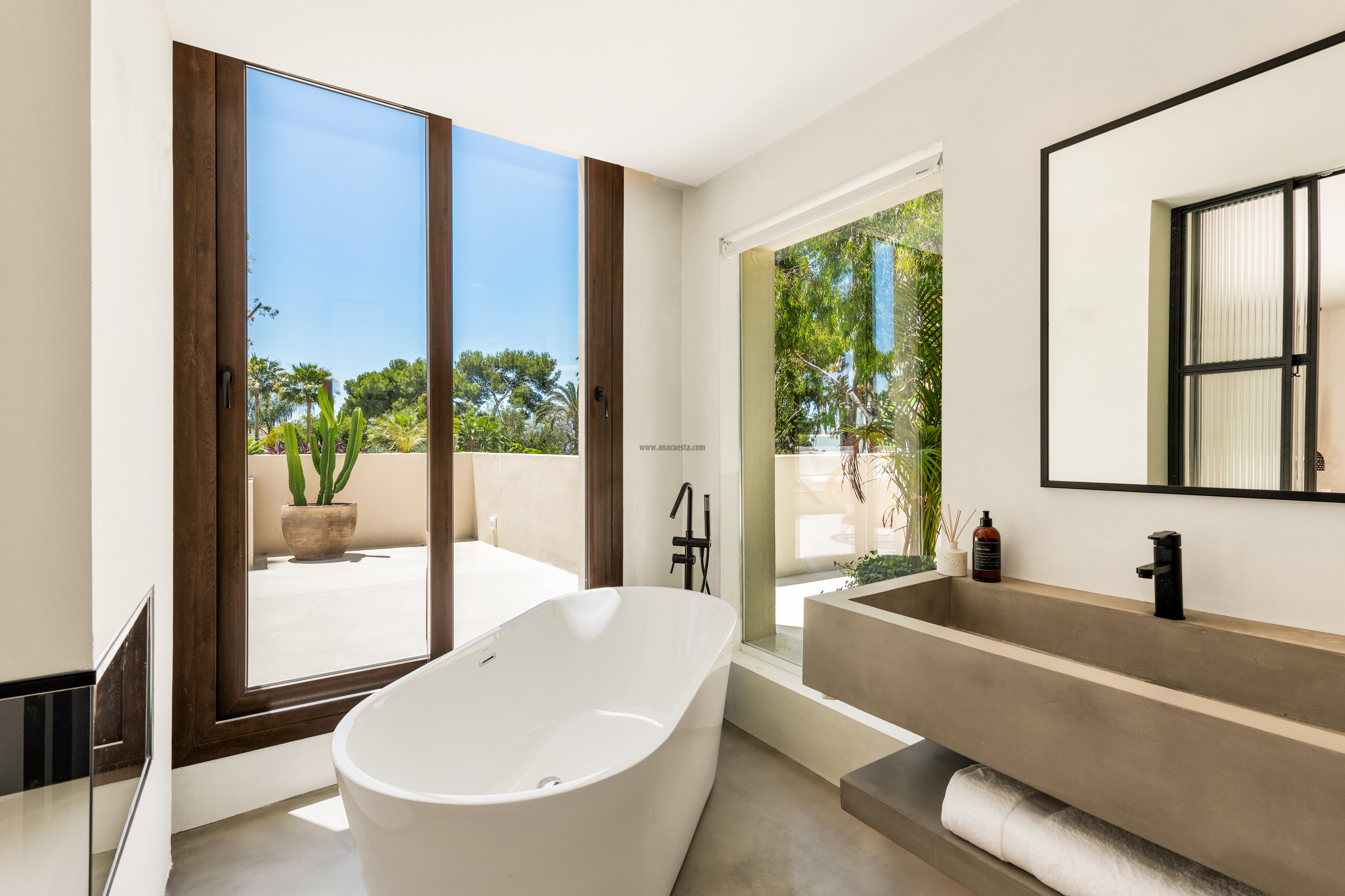 Bathroom Bathroom