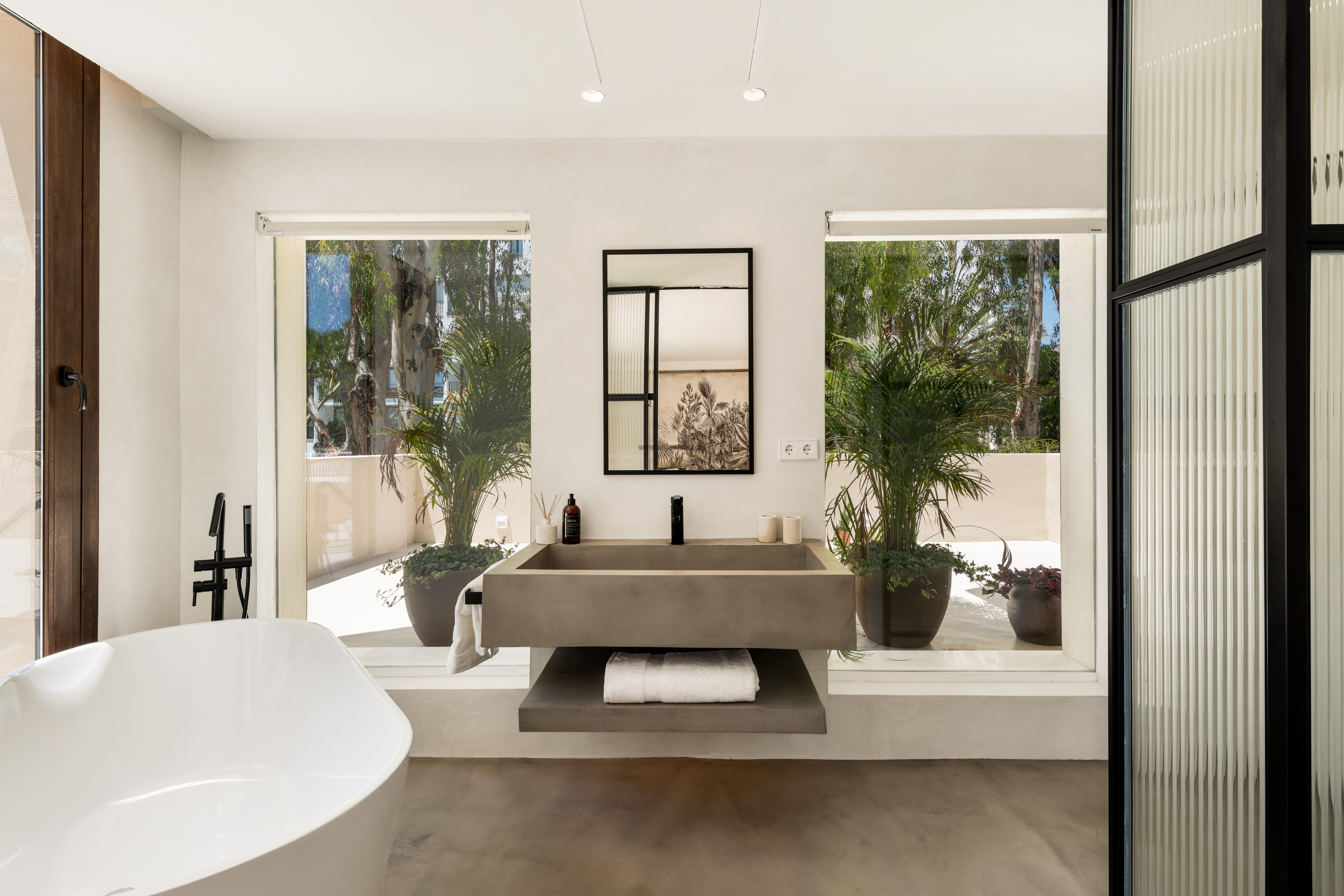 Bathroom Bathroom