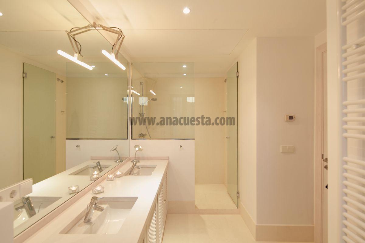 Bathroom Bathroom