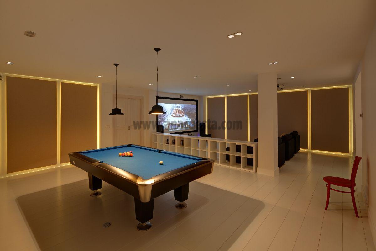 Room Room