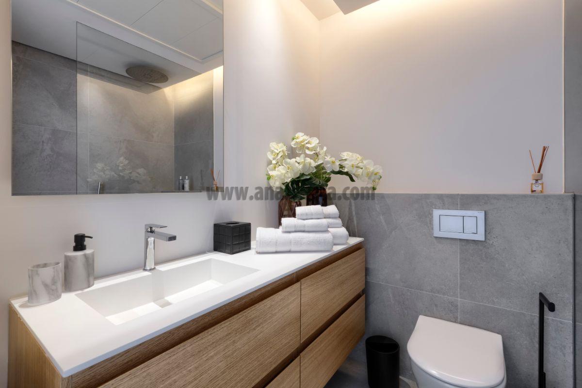 Bathroom Bathroom