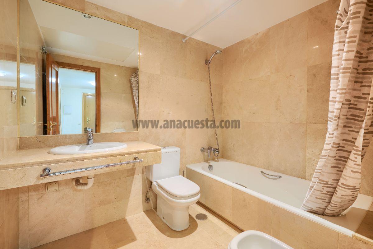 Bathroom Bathroom
