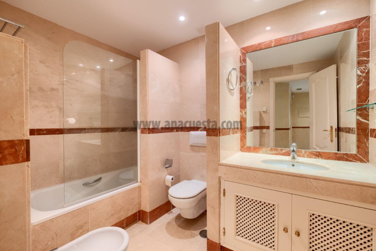 Bathroom Bathroom