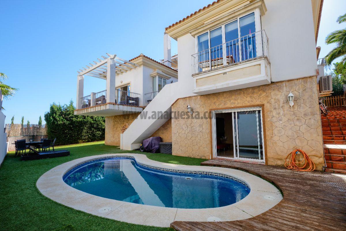 Swimming pool Swimming pool