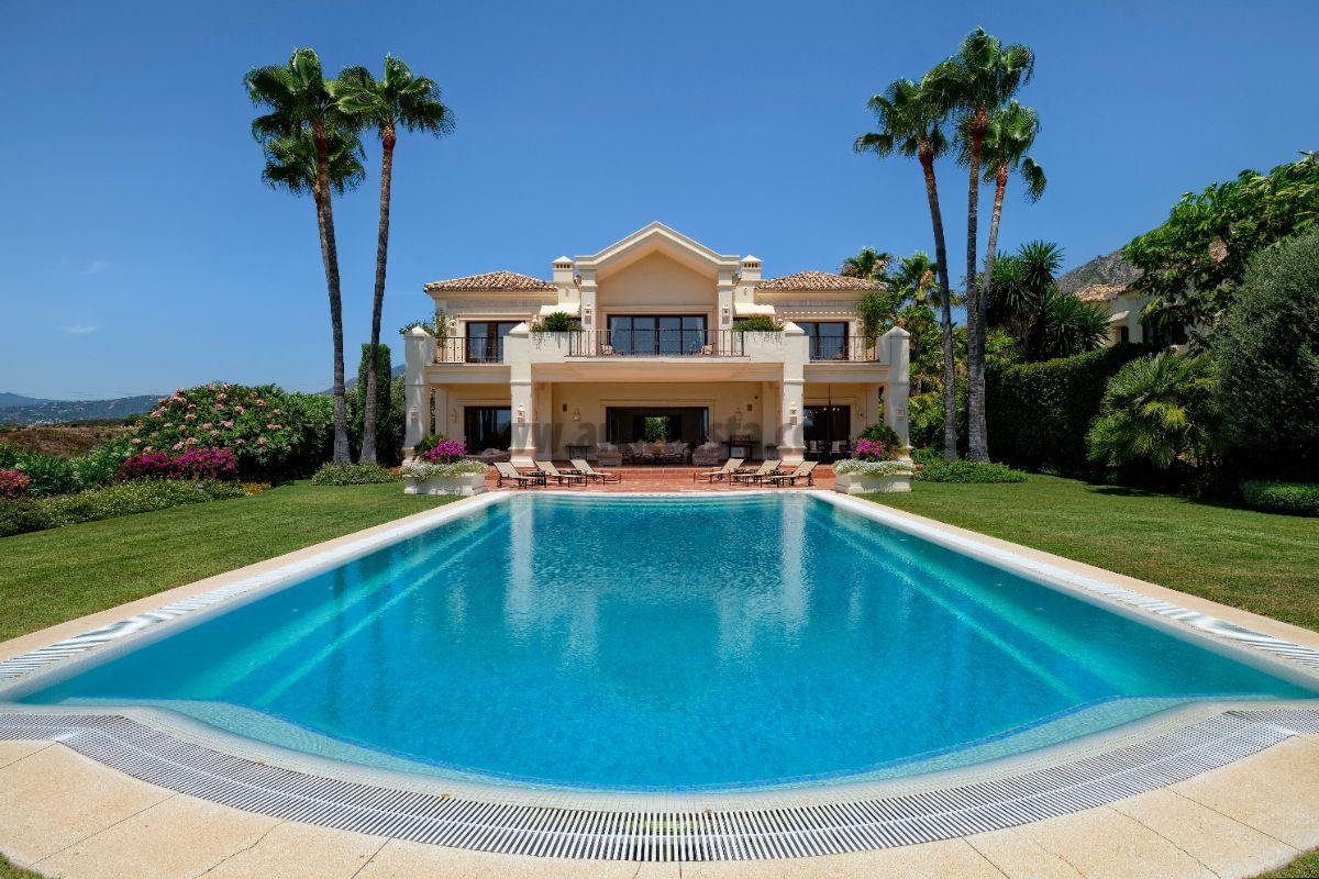 Swimming pool Swimming pool