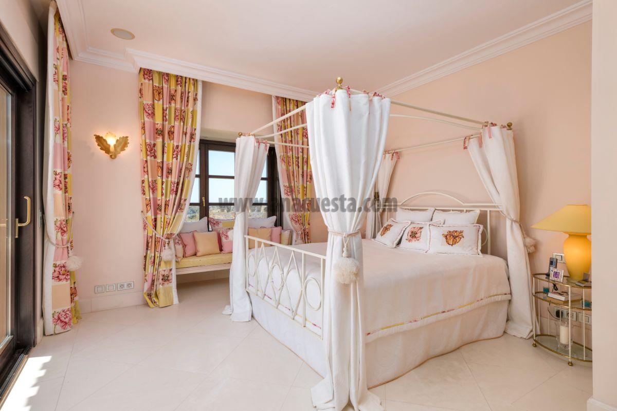 Bedroom Bedroom