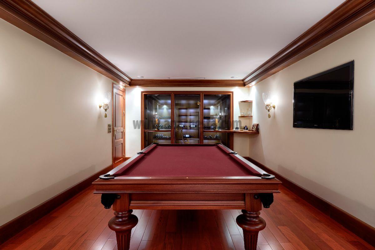 Room Room