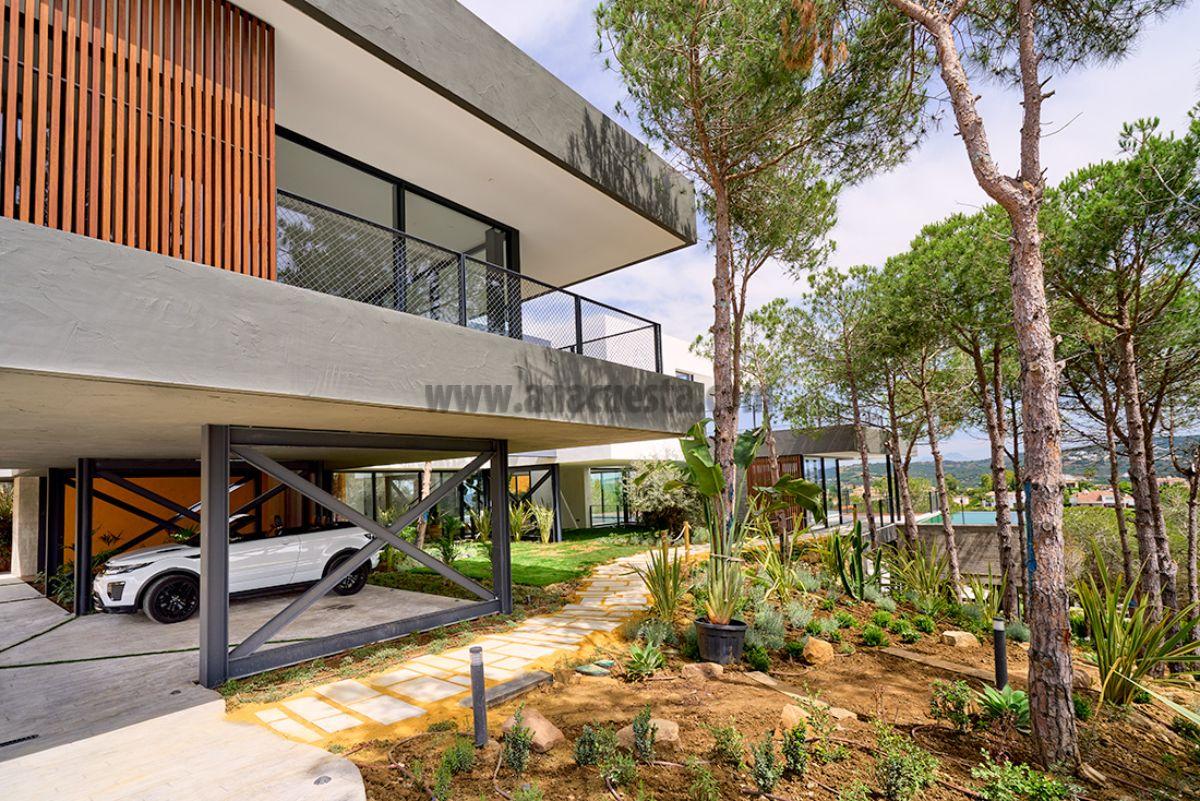 Venta de villa en San Roque