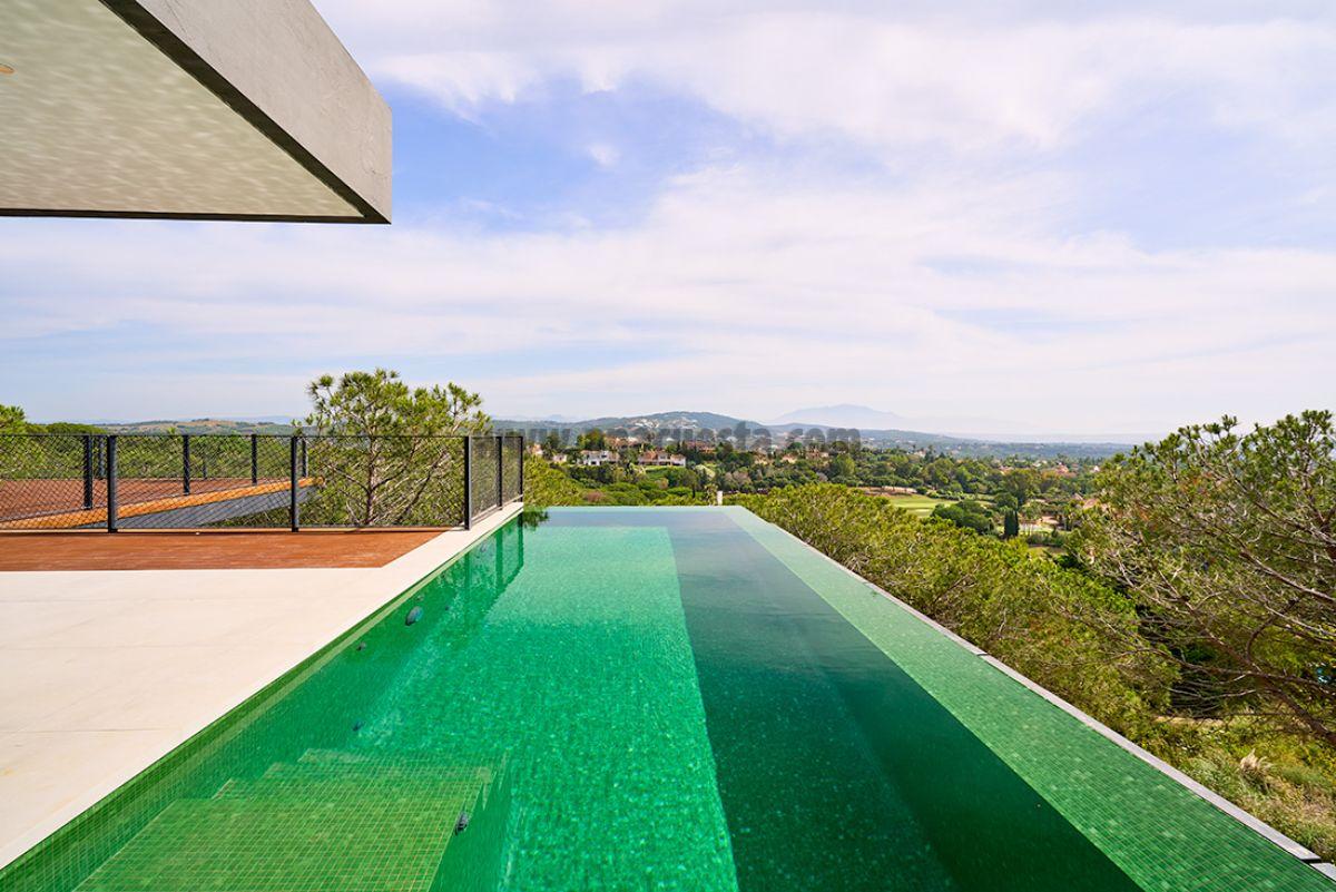 Venta de villa en San Roque