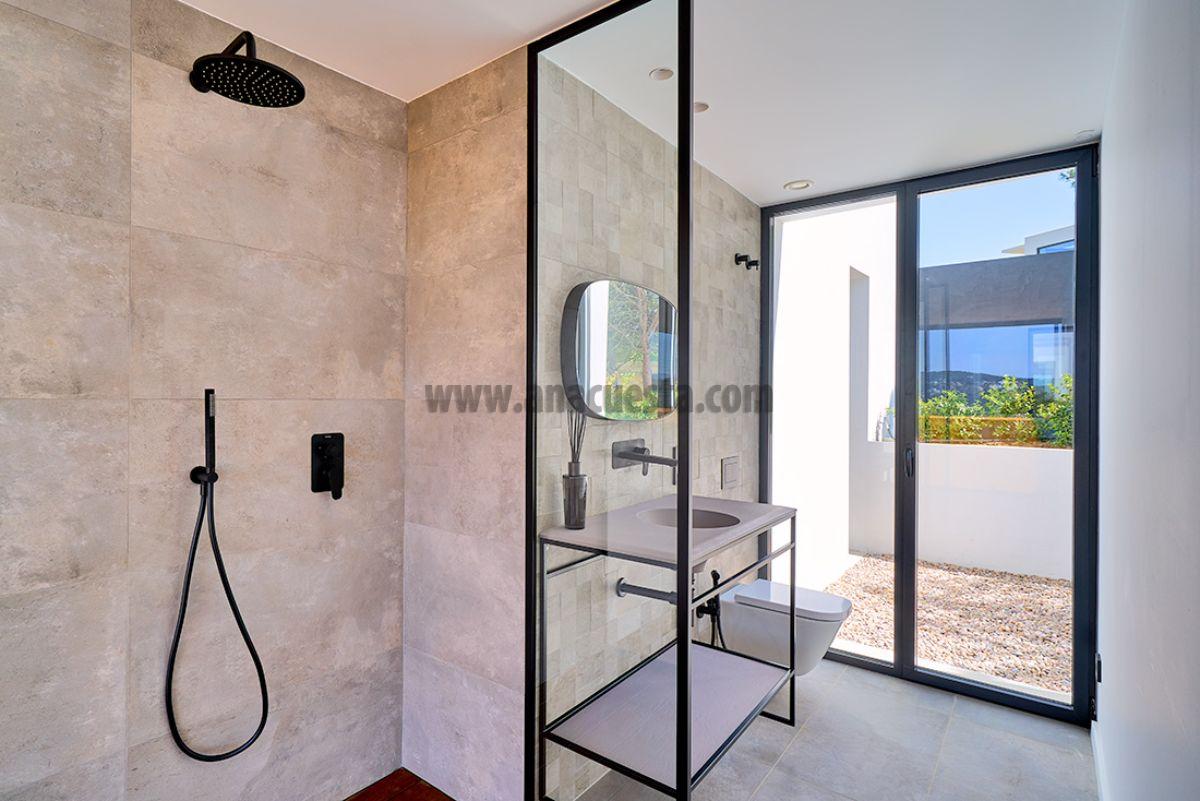 Venta de villa en San Roque