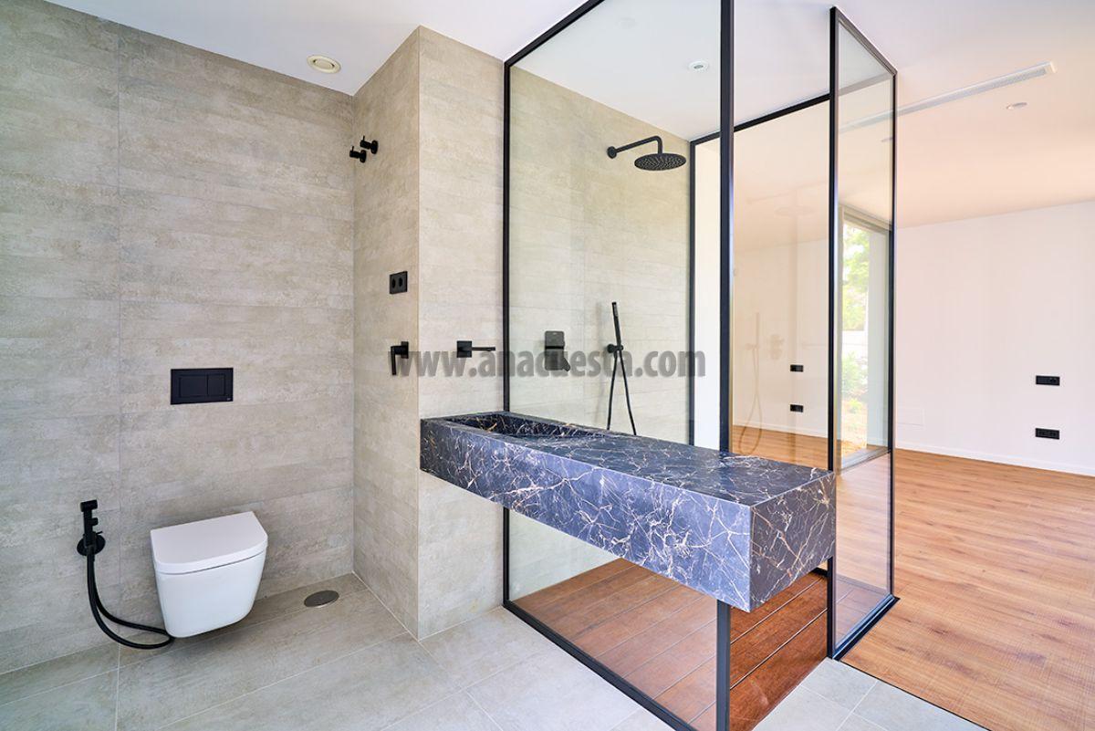 Venta de villa en San Roque