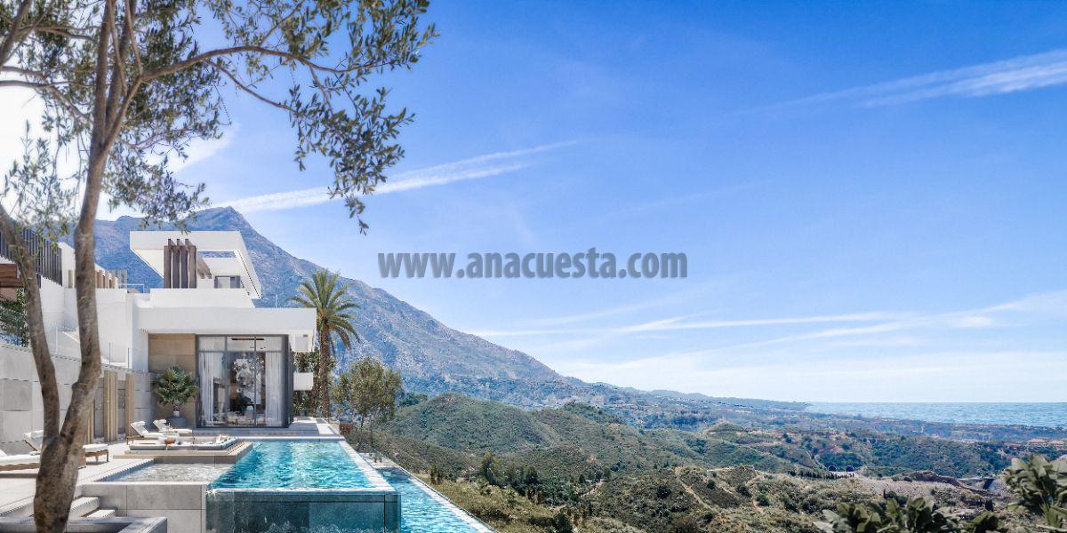 For sale of villa in Nueva Andalucía
