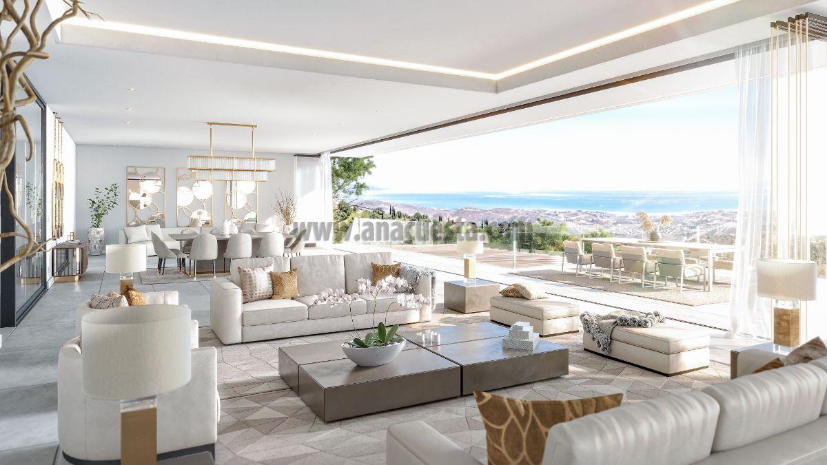 For sale of villa in Nueva Andalucía