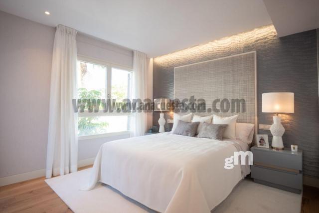 For sale of apartment in Marbella