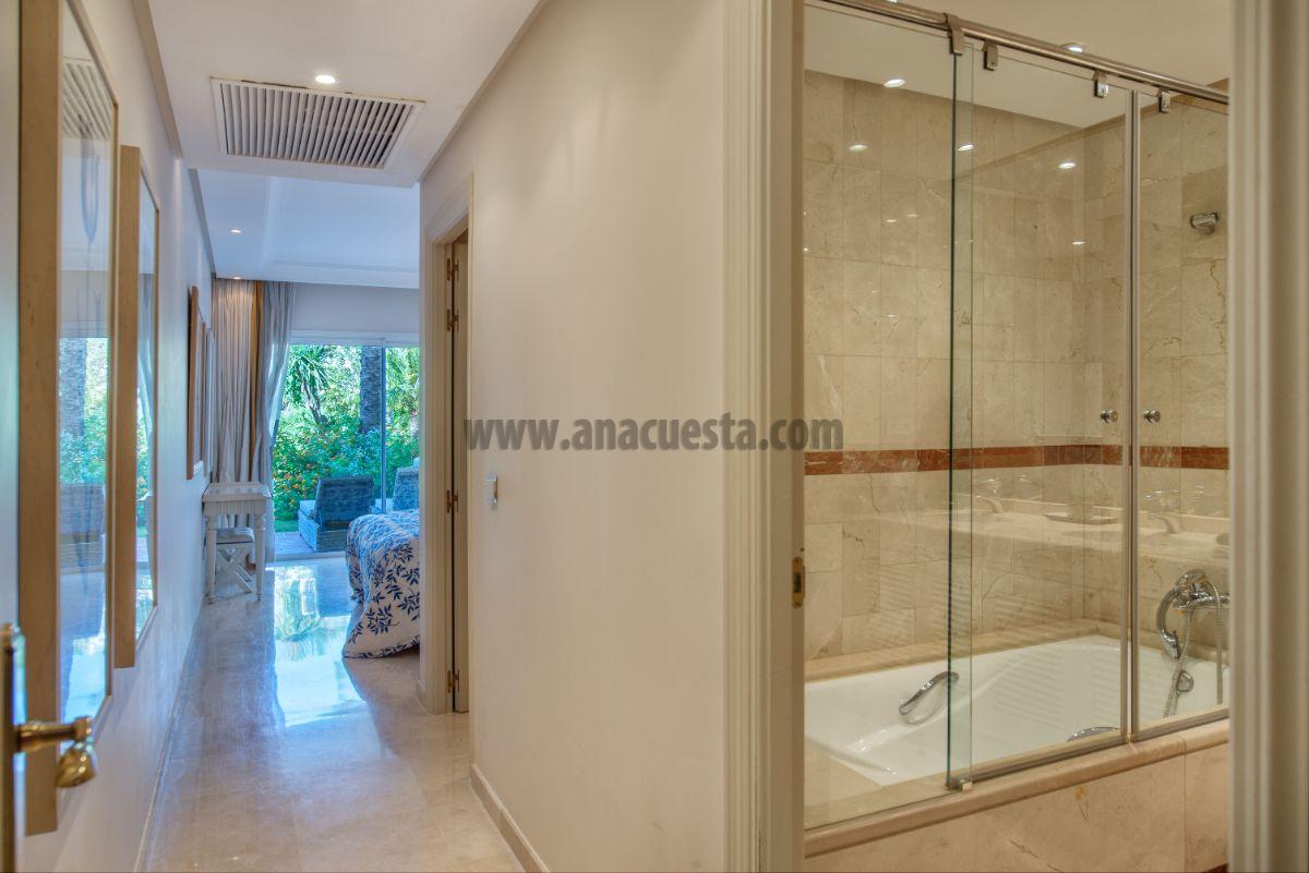 Bathroom Bathroom