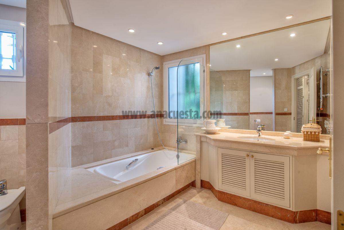 Bathroom Bathroom