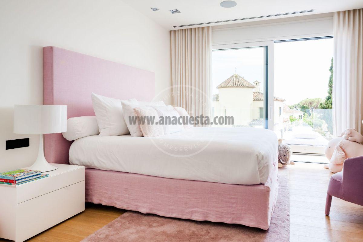 Bedroom Bedroom