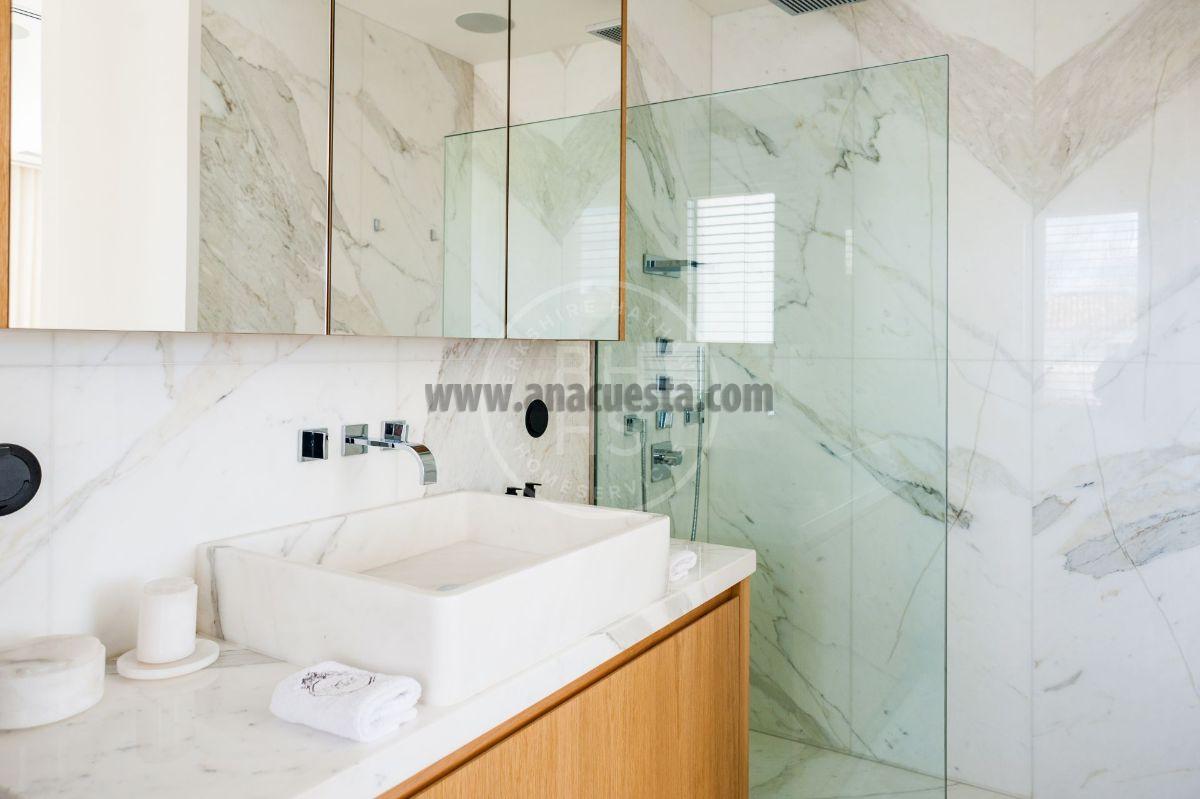 Bathroom Bathroom