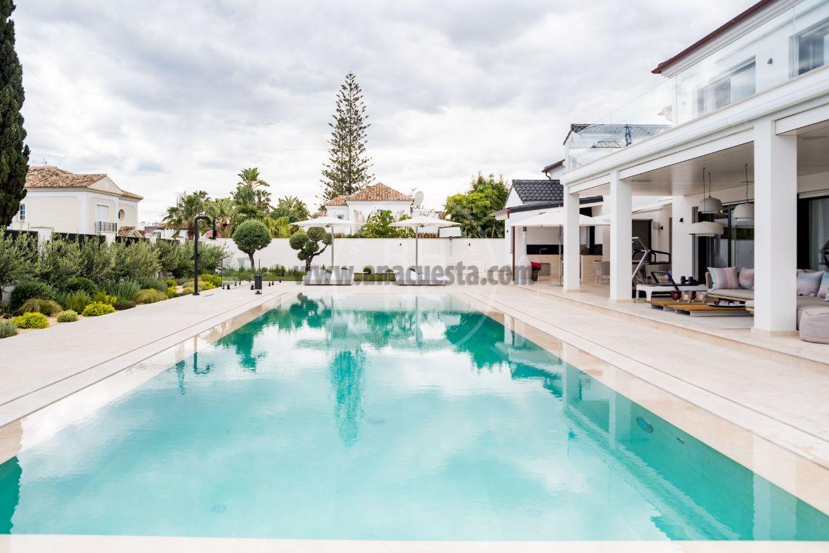 Swimming pool Swimming pool