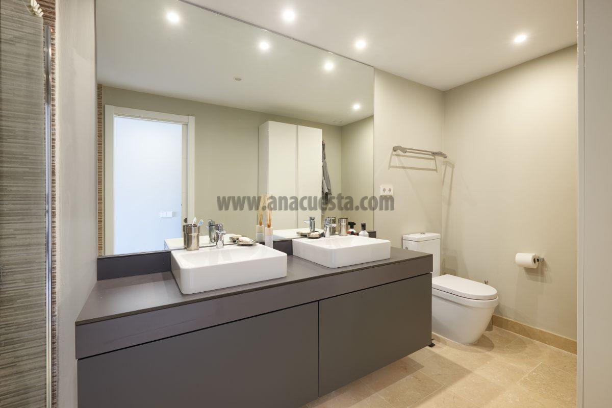 Bathroom Bathroom