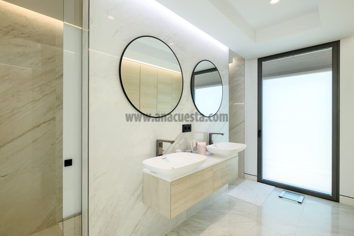 Bathroom Bathroom