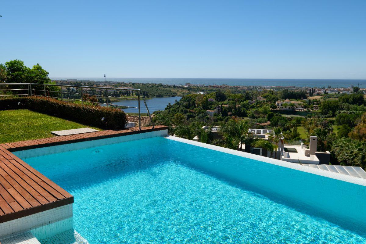 Swimming pool Swimming pool