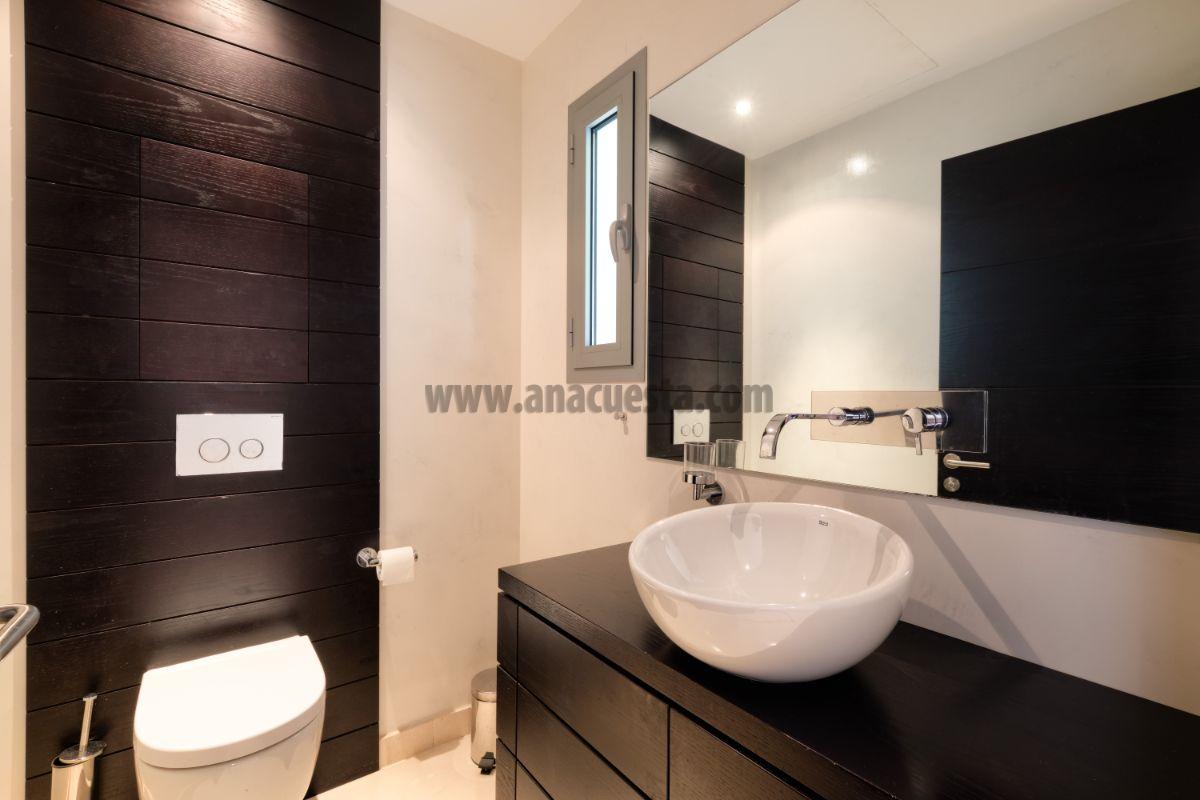 Bathroom Bathroom