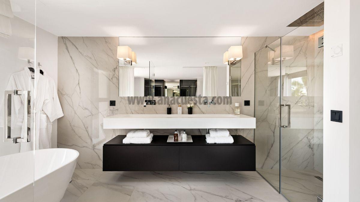 Bathroom Bathroom