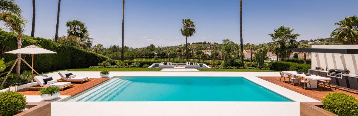 Swimming pool Swimming pool