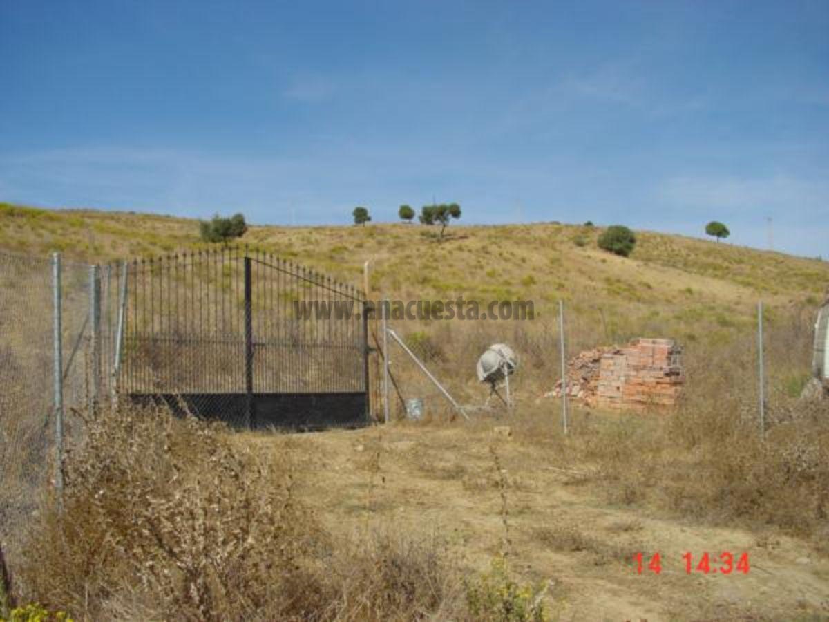 For sale of land in Casares