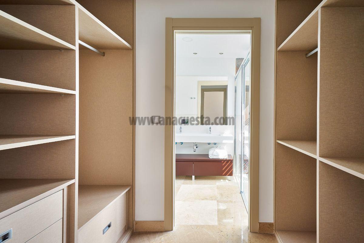 Wardrobe Wardrobe