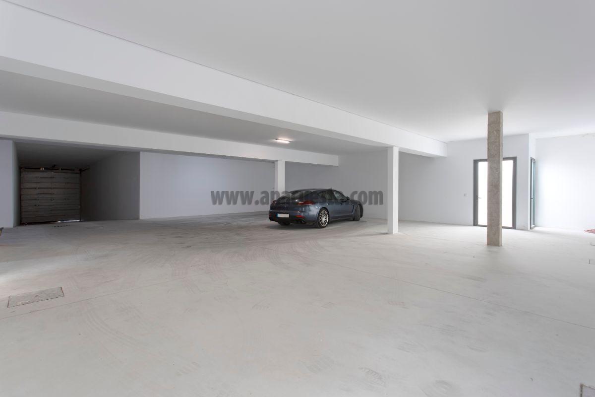 Garage Garage