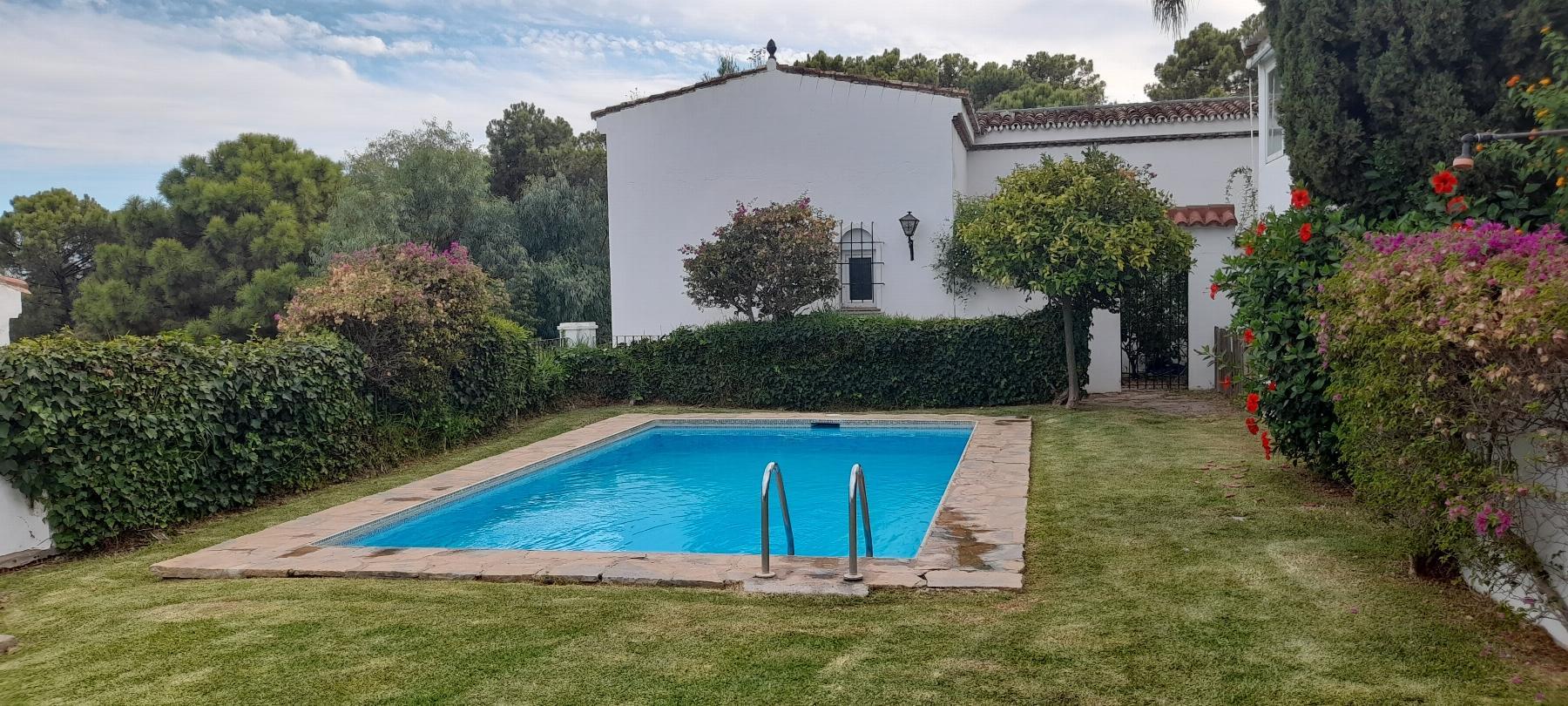 Venta de casa en Estepona