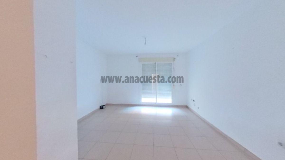 For sale of apartment in Estepona