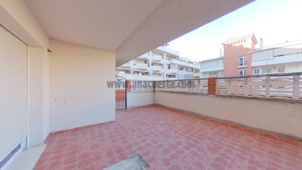 For sale of apartment in Estepona