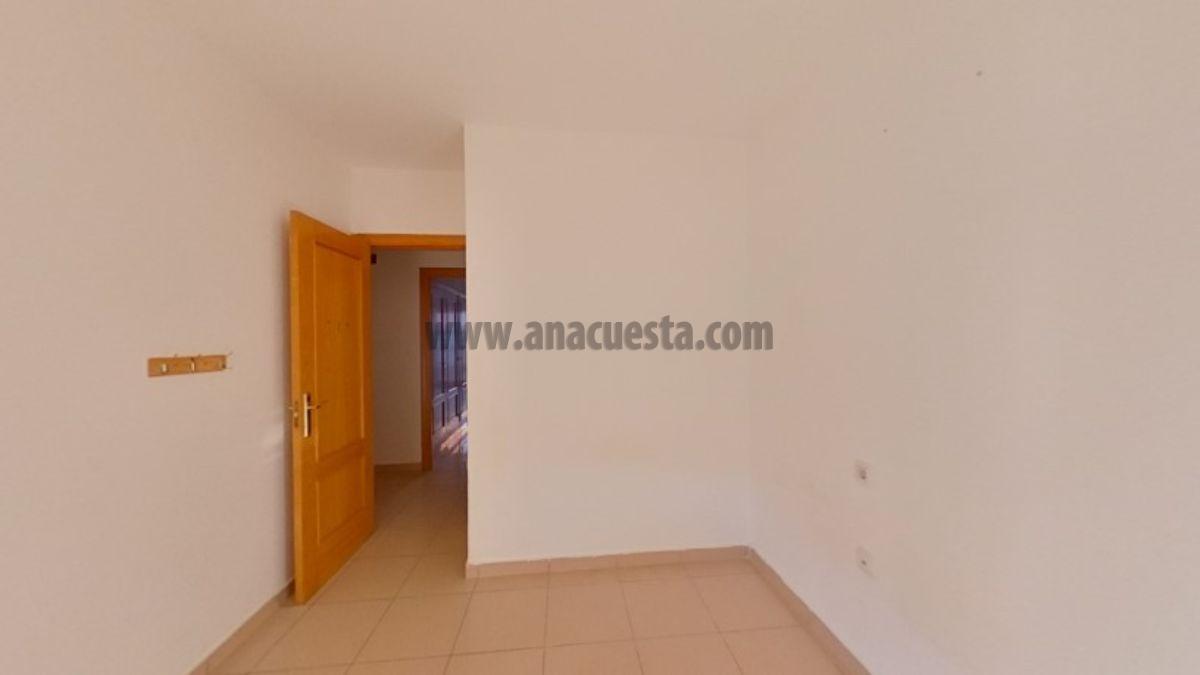 For sale of apartment in Estepona
