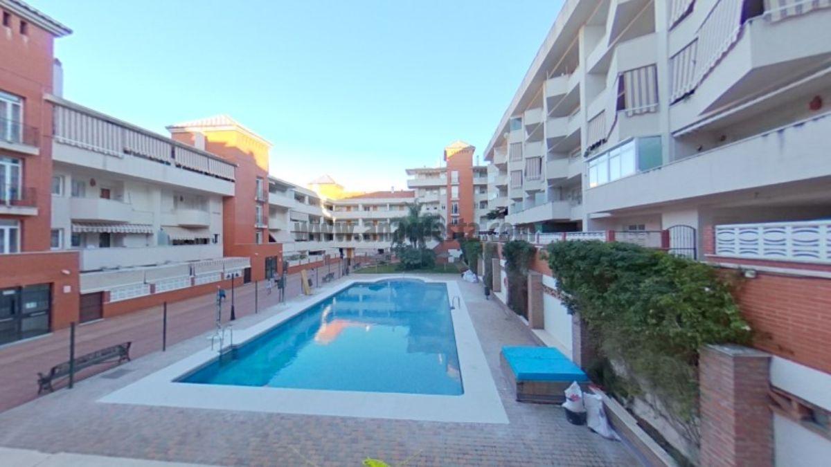 For sale of apartment in Estepona