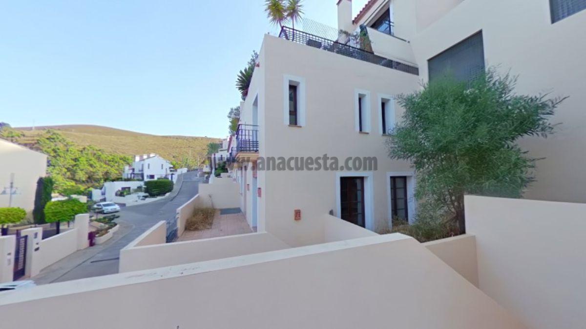 For sale of house in Benahavís