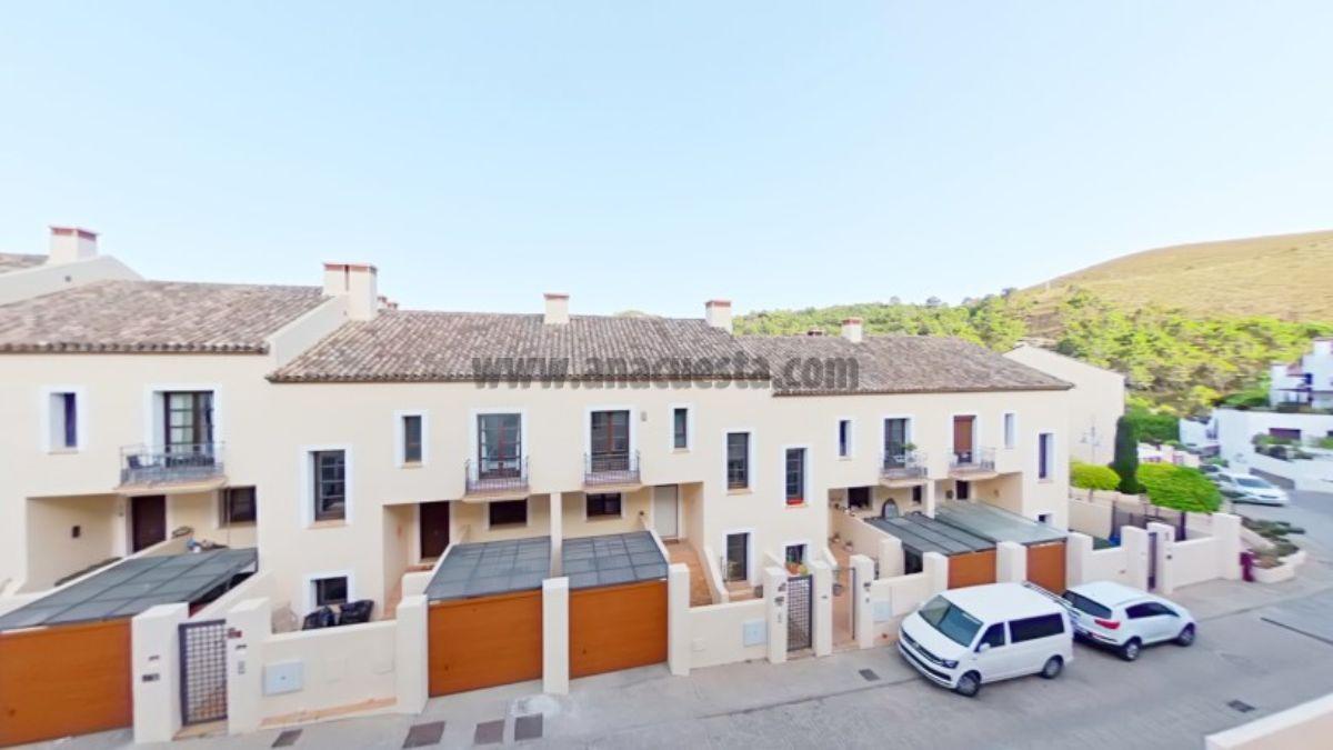 For sale of house in Benahavís