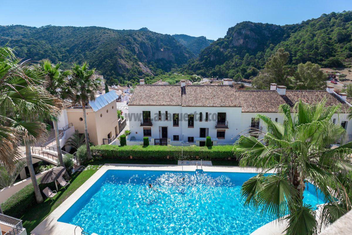 For sale of house in Benahavís