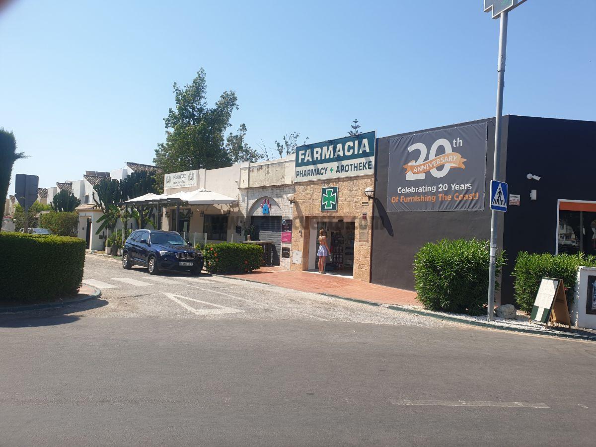 Alquiler de local comercial en Estepona