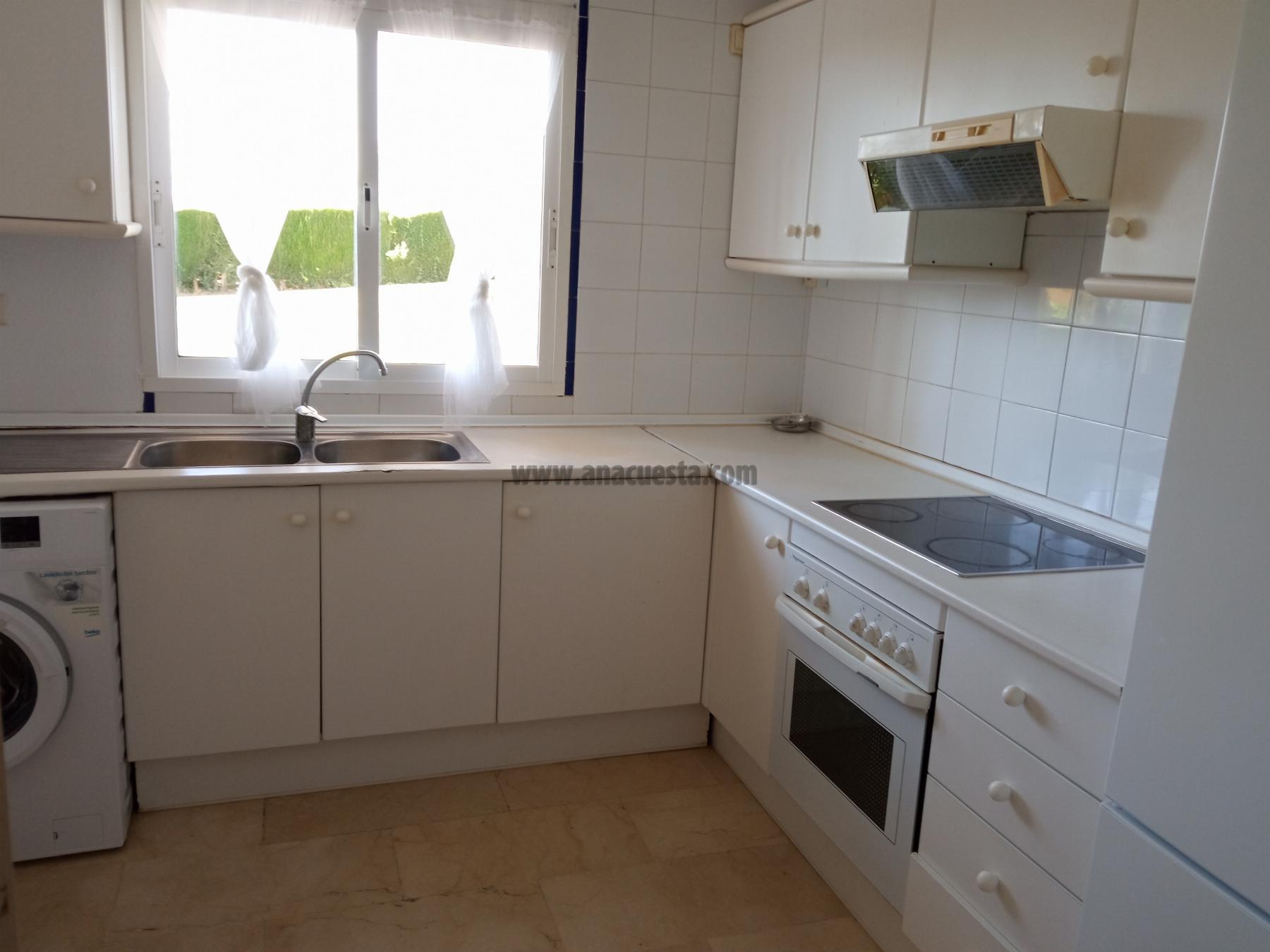 For sale of apartment in Estepona