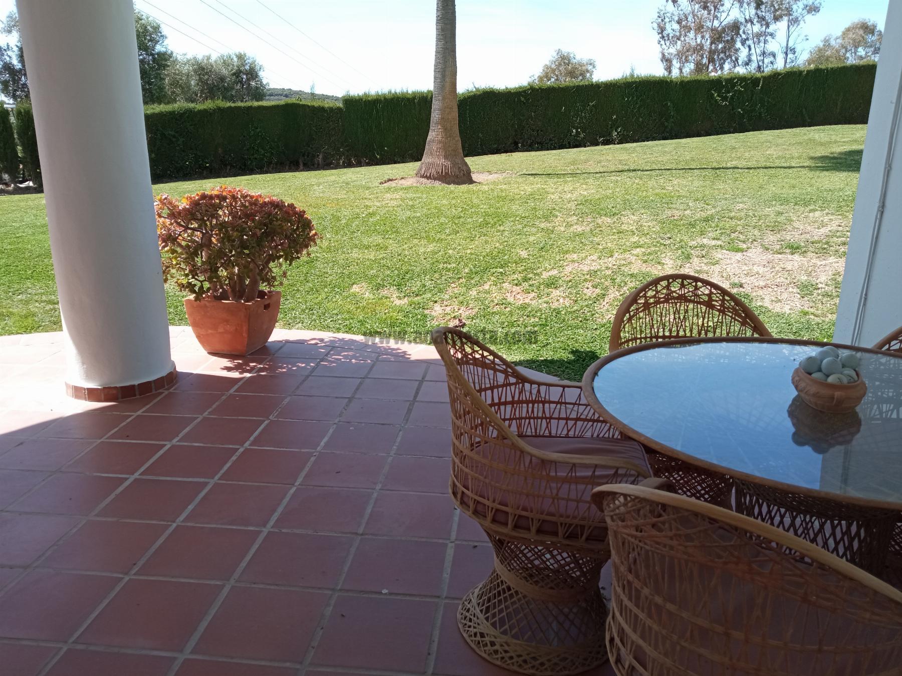 For sale of apartment in Estepona