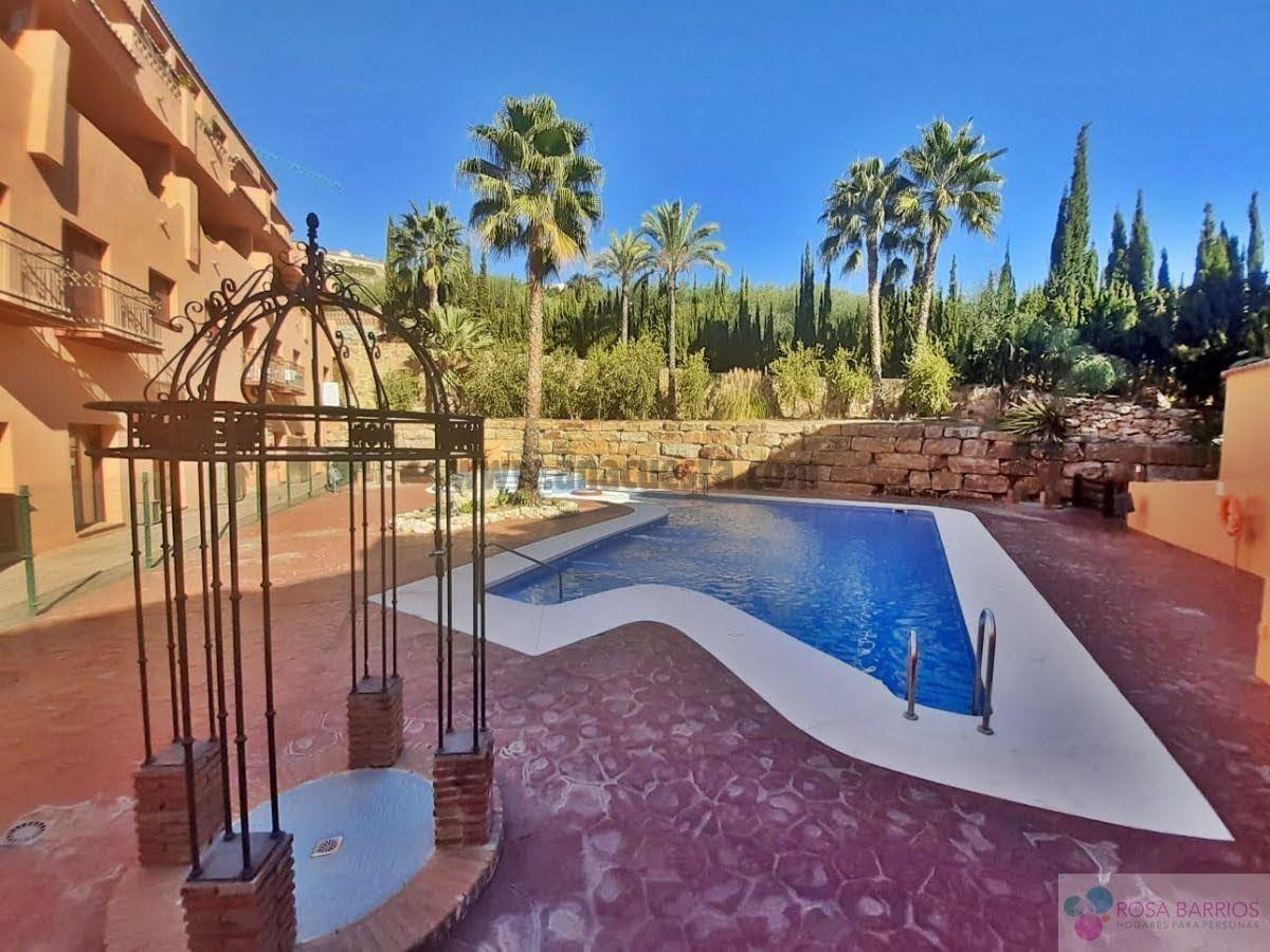 For sale of apartment in Estepona