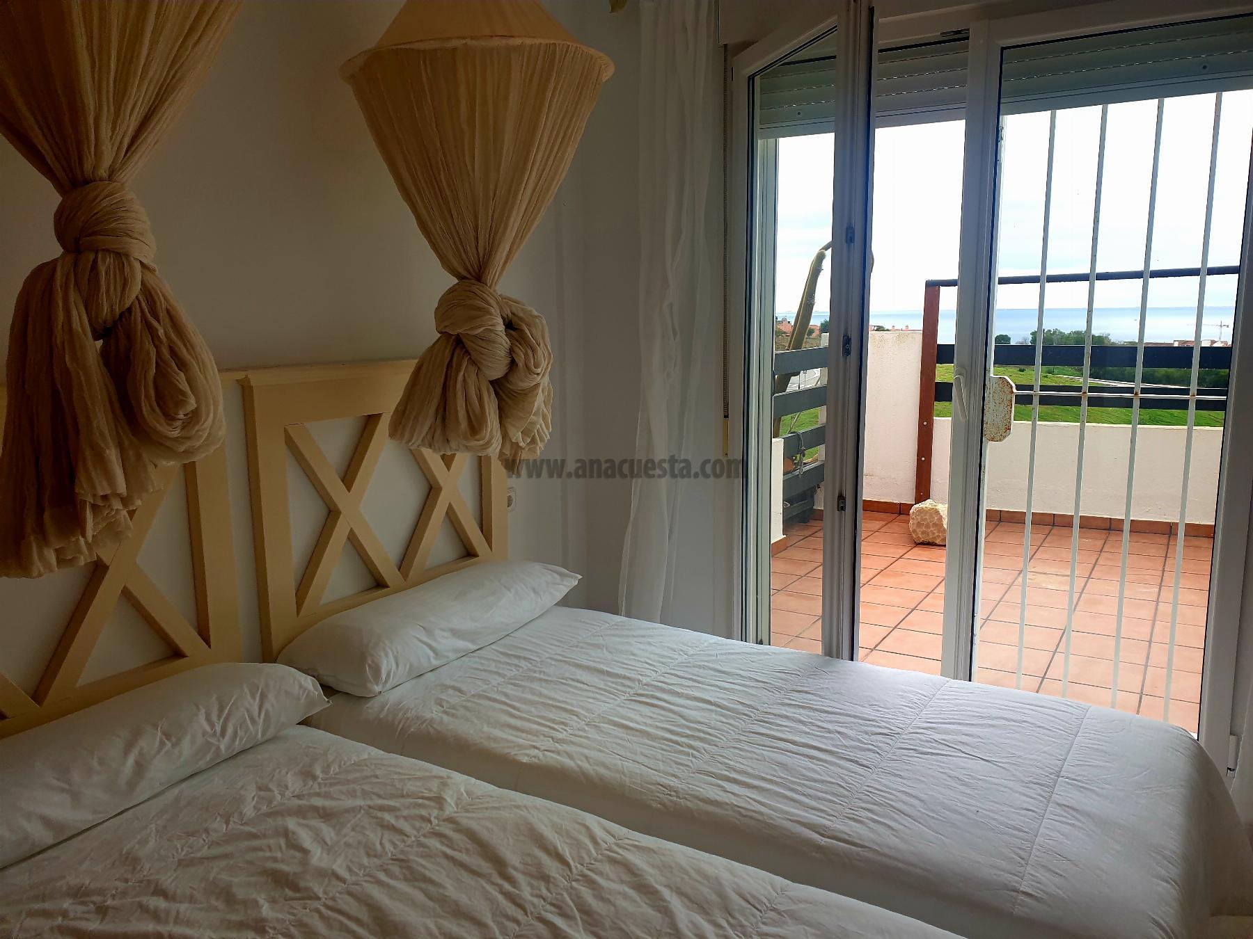 Venta de apartamento en San Luis de Sabinillas