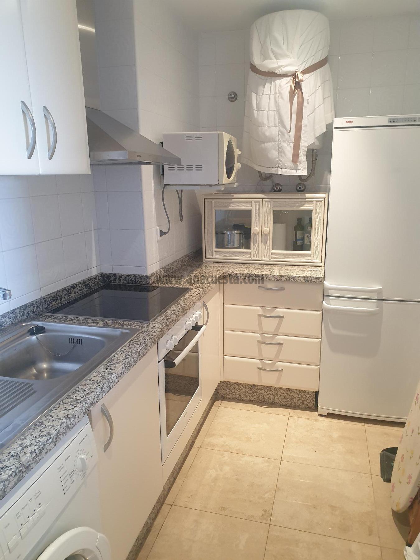 Venta de apartamento en San Luis de Sabinillas