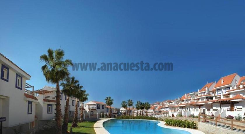 Venta de apartamento en San Luis de Sabinillas