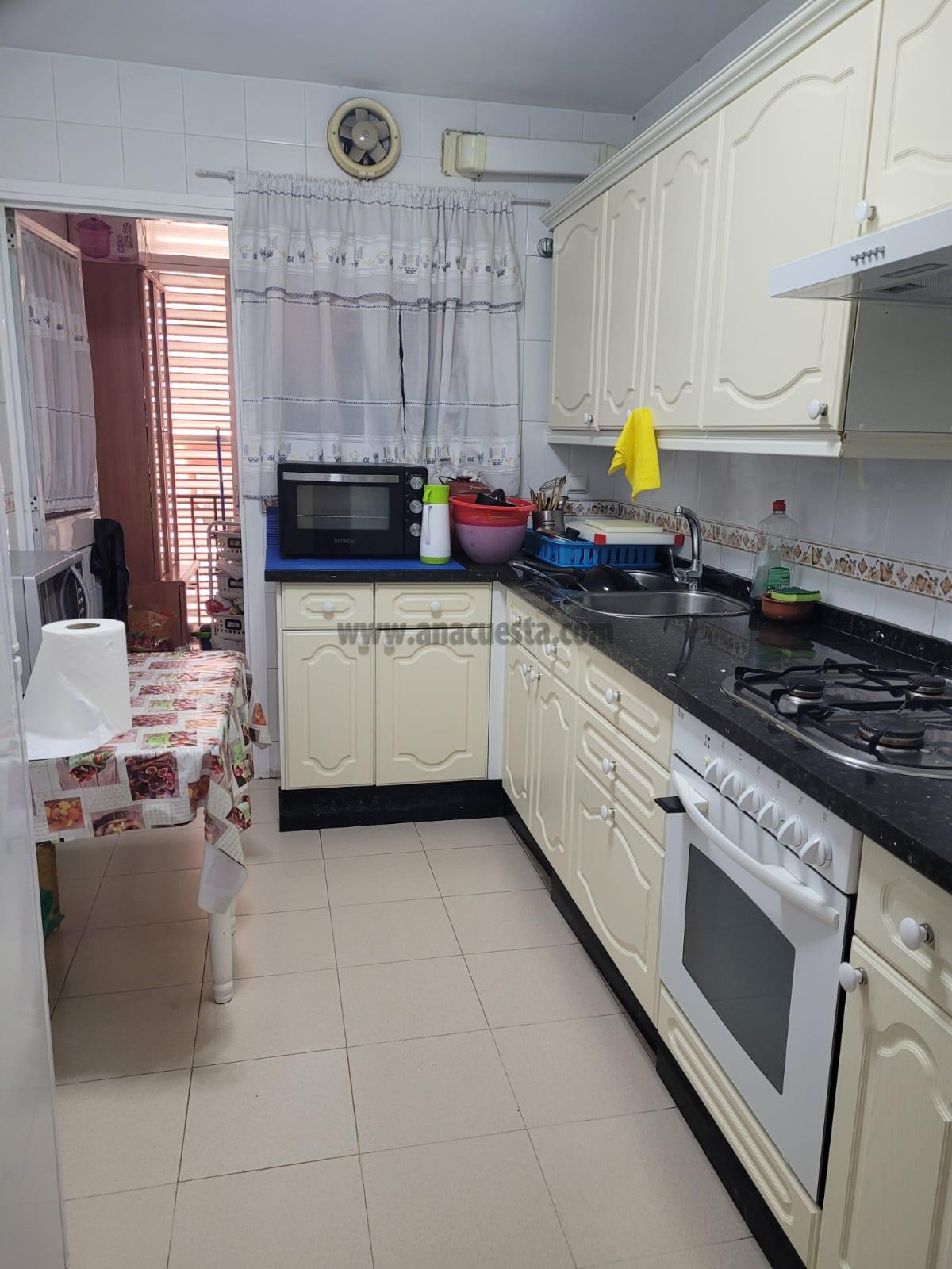 For sale of apartment in Marbella