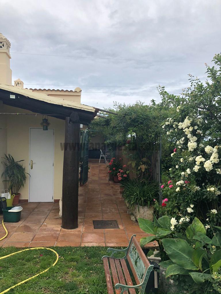 For sale of flat in Estepona