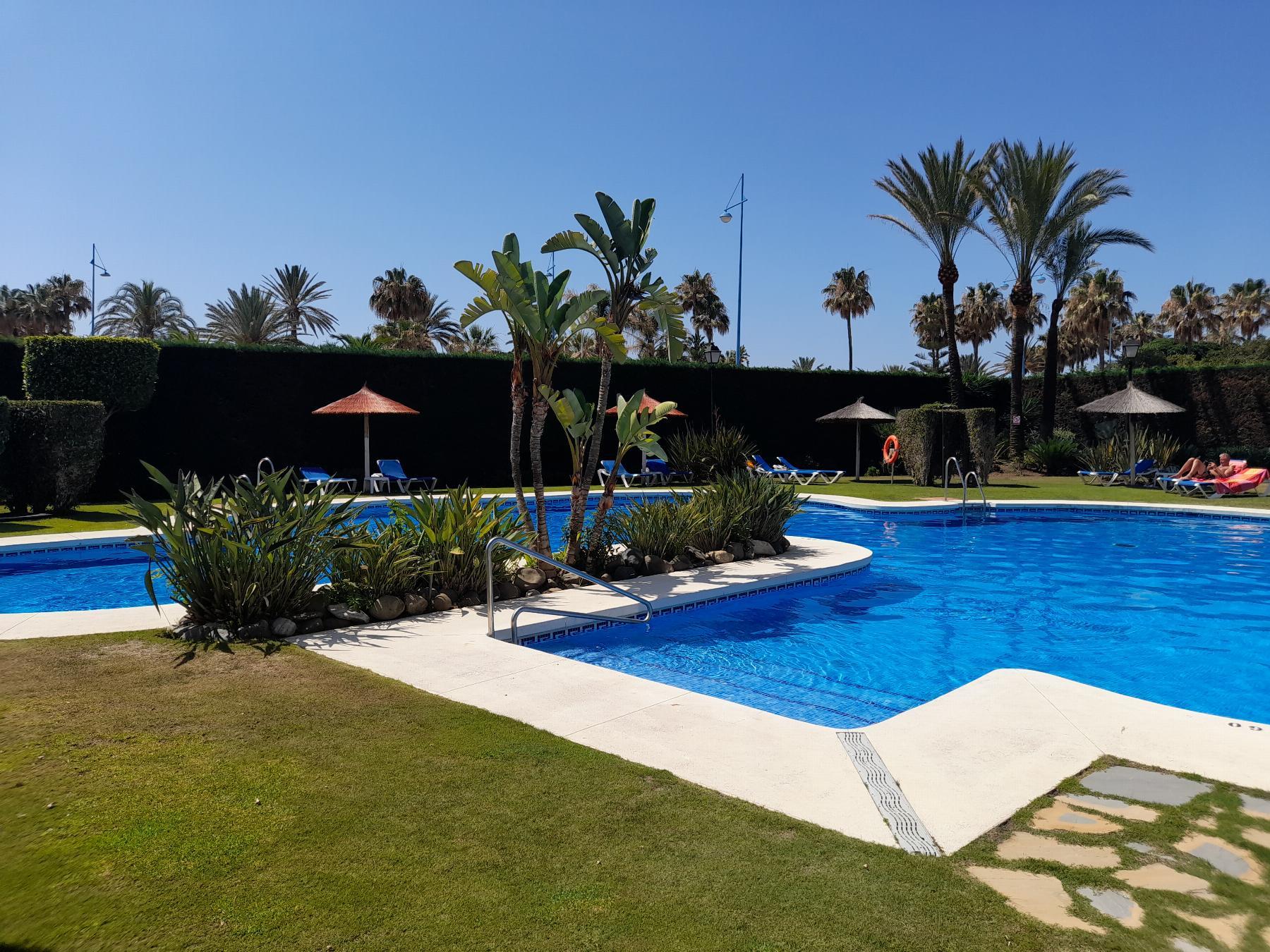 For sale of apartment in San Pedro de Alcántara